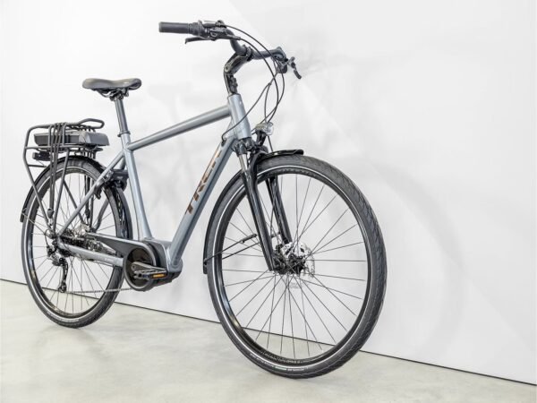 Trek Verve+ 1 Shimano Tourney/Altus 8V 400 Wh Gris 2023 – Image 2